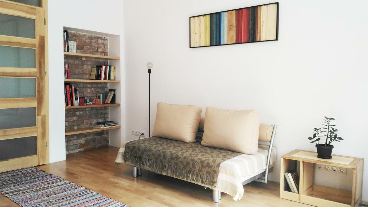 Апартаменти Alt Apartament Сібіу Екстер'єр фото