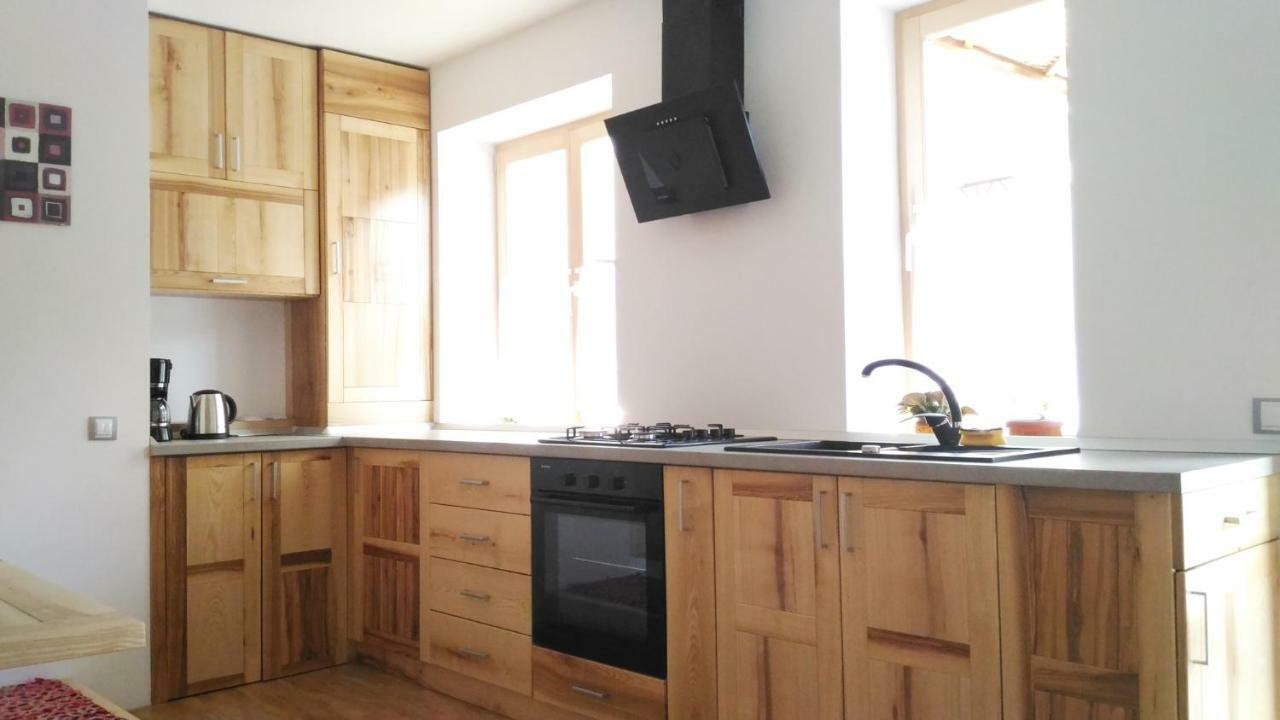 Апартаменти Alt Apartament Сібіу Екстер'єр фото